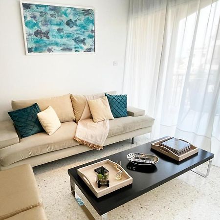 Direct Sea View & Quality Bed - Kings Palace 1 Bed Paphos Exterior photo