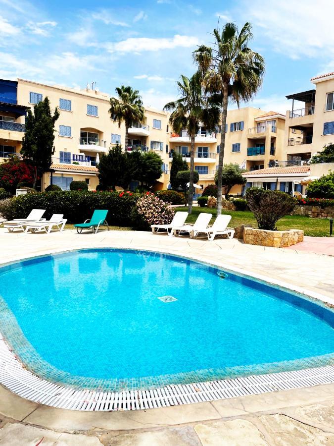 Direct Sea View & Quality Bed - Kings Palace 1 Bed Paphos Exterior photo
